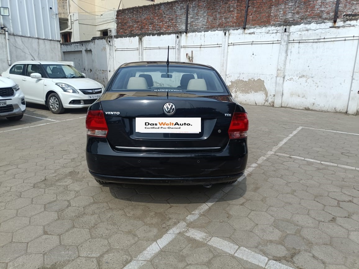 Volkswagen Polo(2014-2015) Highline 1.5l D